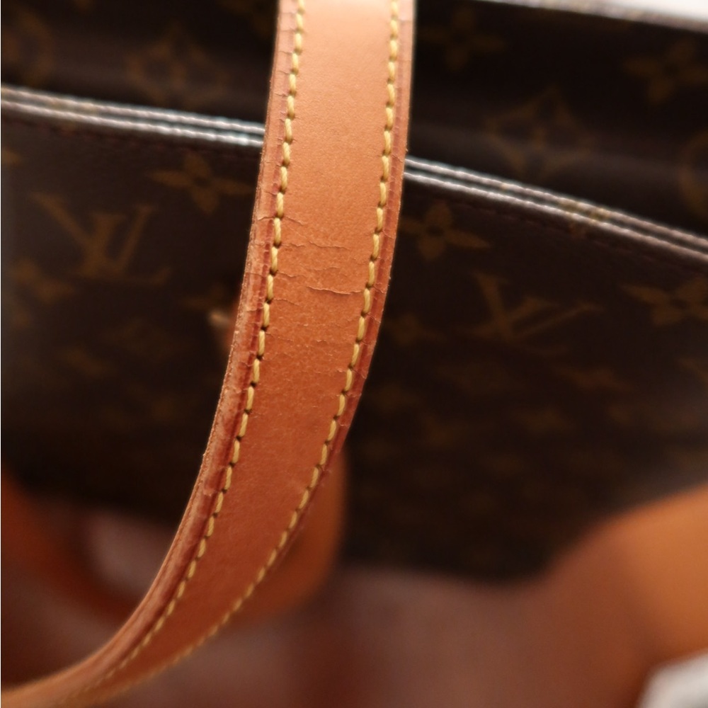 Louis Vuitton Luco Monogram Tote Bag vintage - Picture 14 of 16